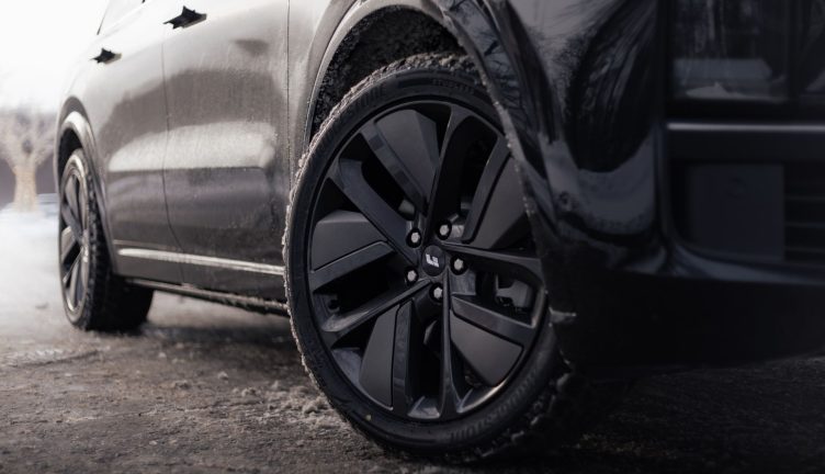 LiXiang L9 LiXiang L9