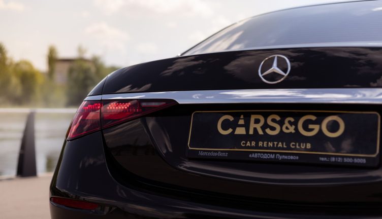 Mercedes-Benz S350D 4MATIC (223) Mercedes-Benz S350D 4MATIC (223)