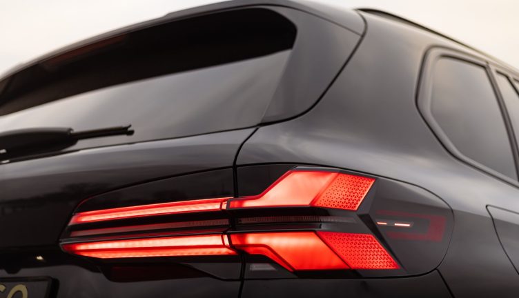 BMW X5 xDrive40i BMW X5 xDrive40i